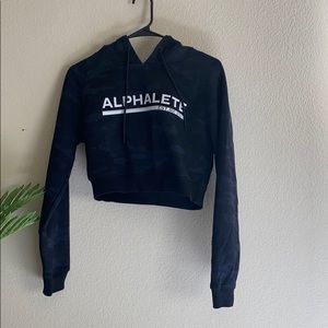 Alphalete Camo Cropped Hoodie